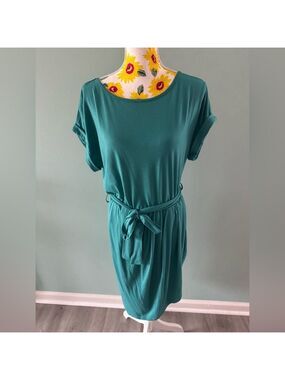 Chic Green Pleated Dress Size XL YIDARTON